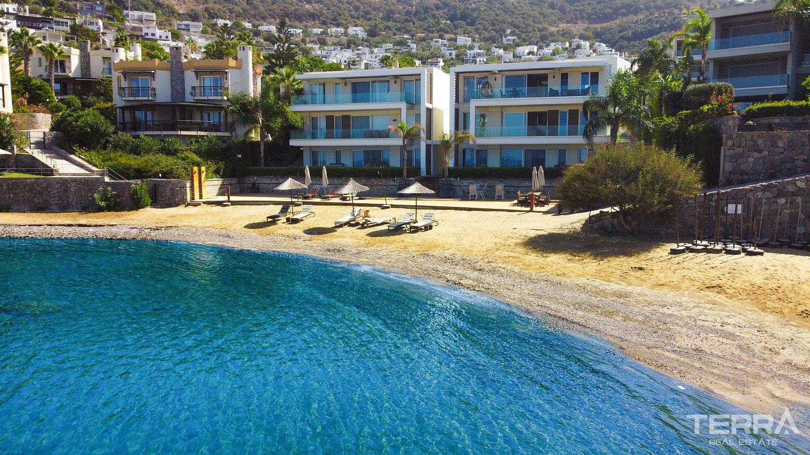 Seafront Apartments for Sale in Bodrum, Muğla, Turkey - 128738