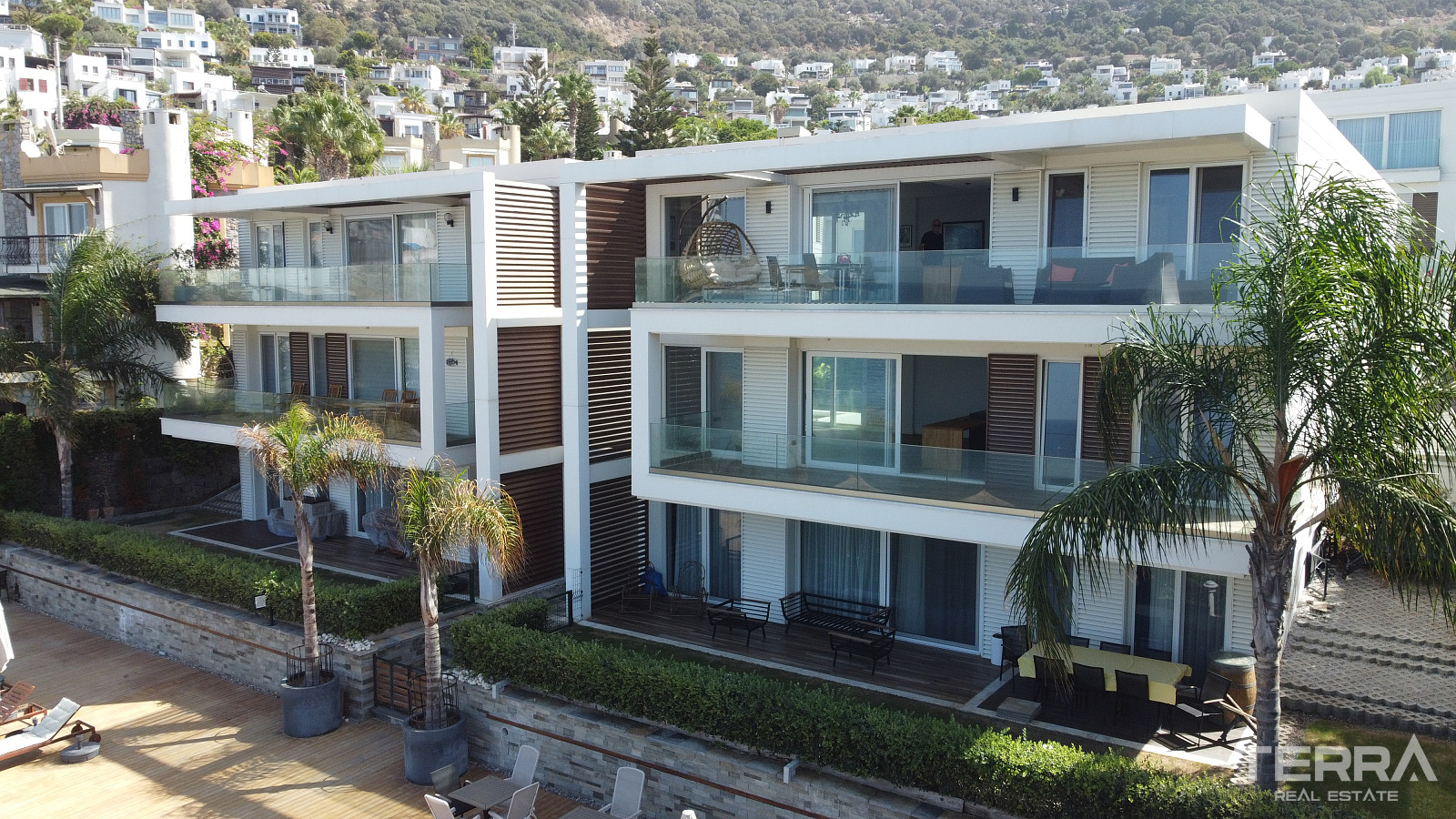 Seafront Apartments for Sale in Bodrum, Muğla, Turkey - 128739