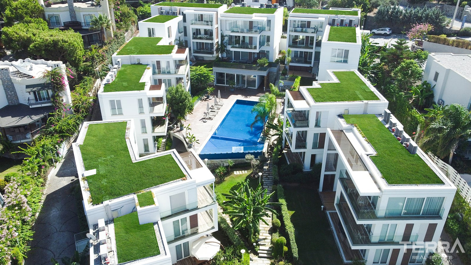 Seafront Apartments for Sale in Bodrum, Muğla, Turkey - 128743