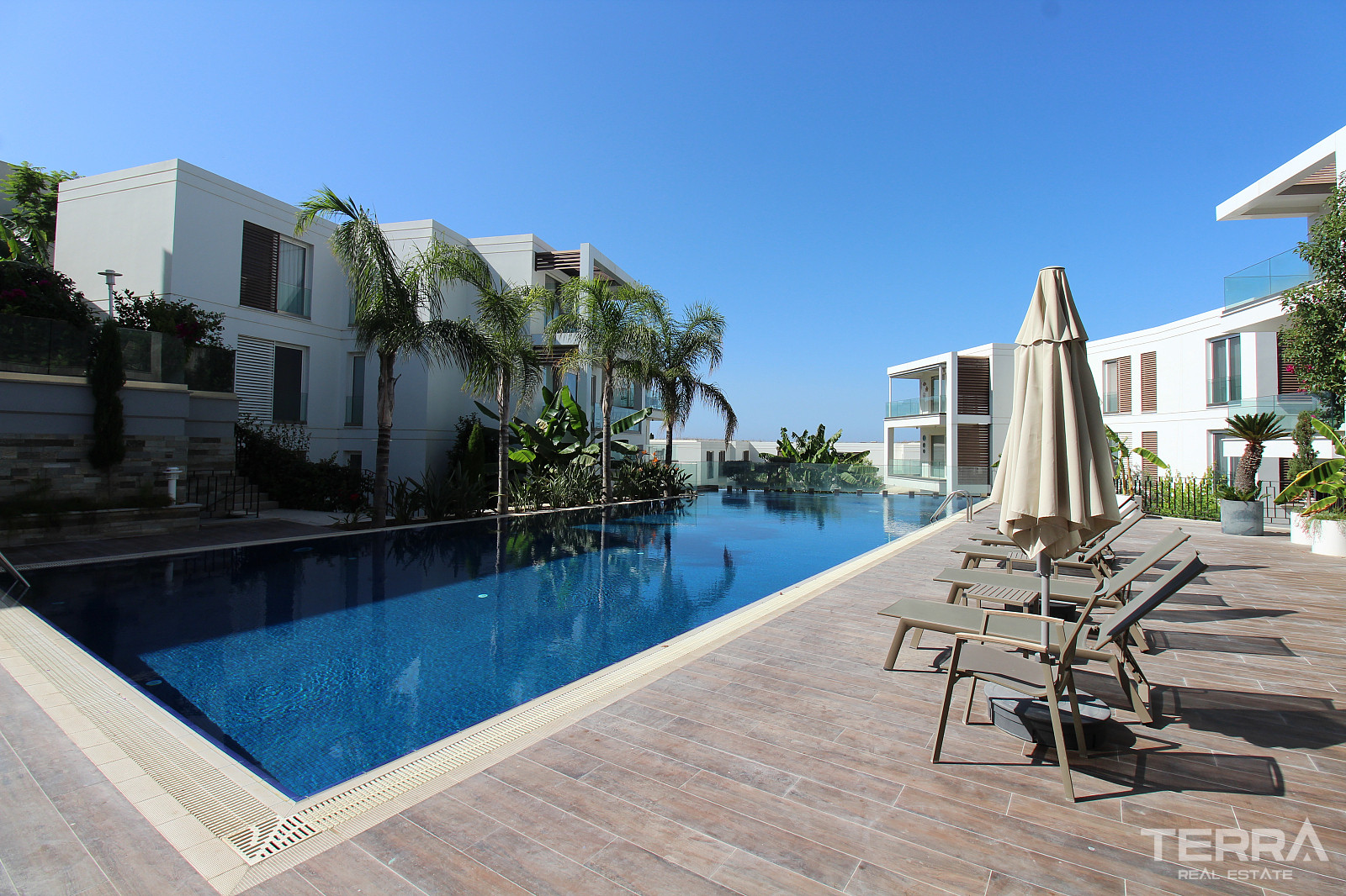 Seafront Apartments for Sale in Bodrum, Muğla, Turkey - 128749