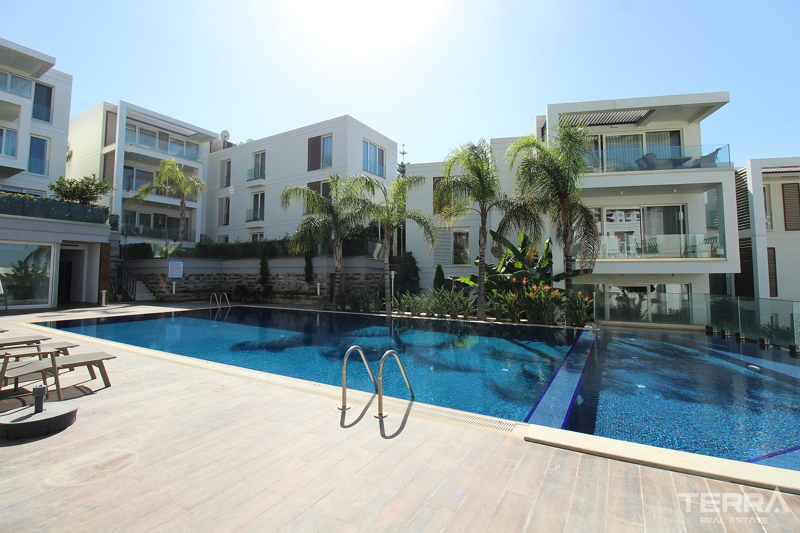 Seafront Apartments for Sale in Bodrum, Muğla, Turkey - 128750