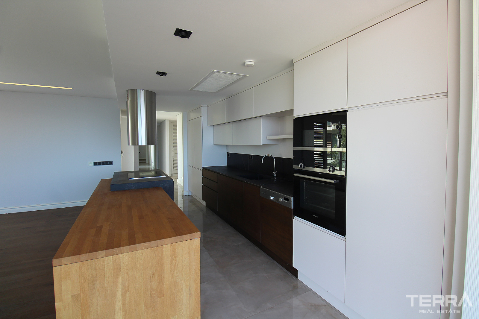 Seafront Apartments for Sale in Bodrum, Muğla, Turkey - 128755