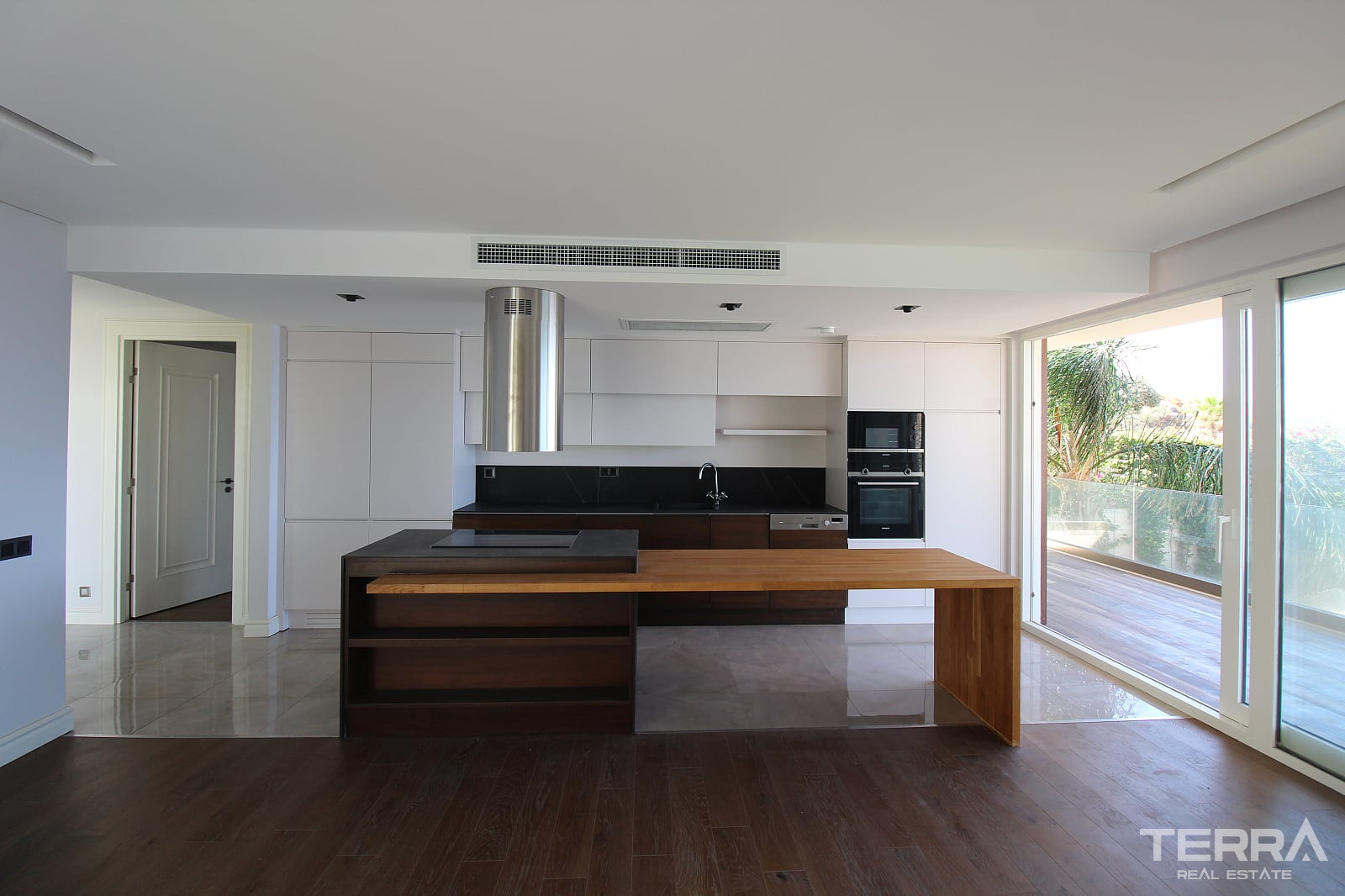 Seafront Apartments for Sale in Bodrum, Muğla, Turkey - 128756
