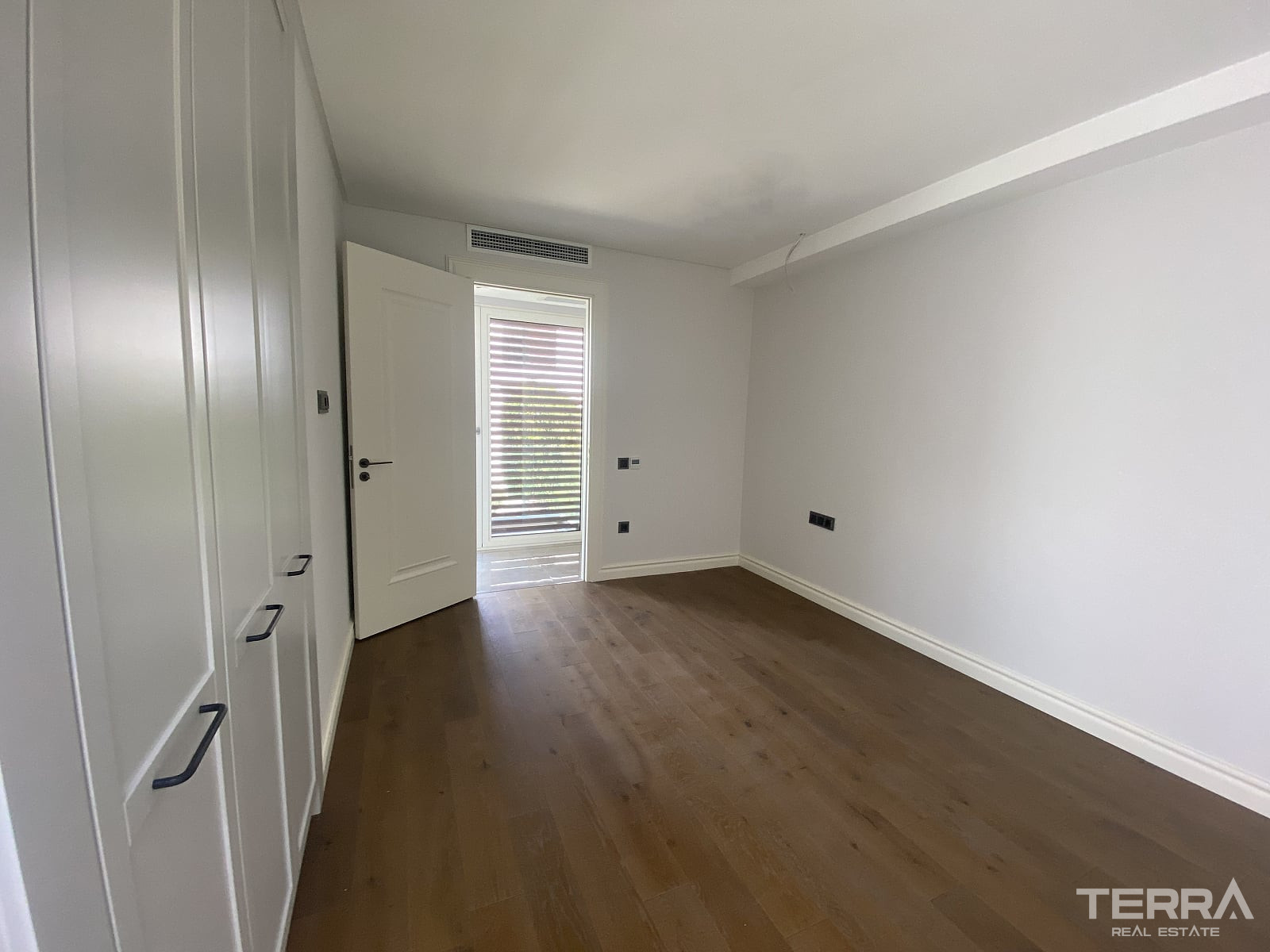 Seafront Apartments for Sale in Bodrum, Muğla, Turkey - 128764