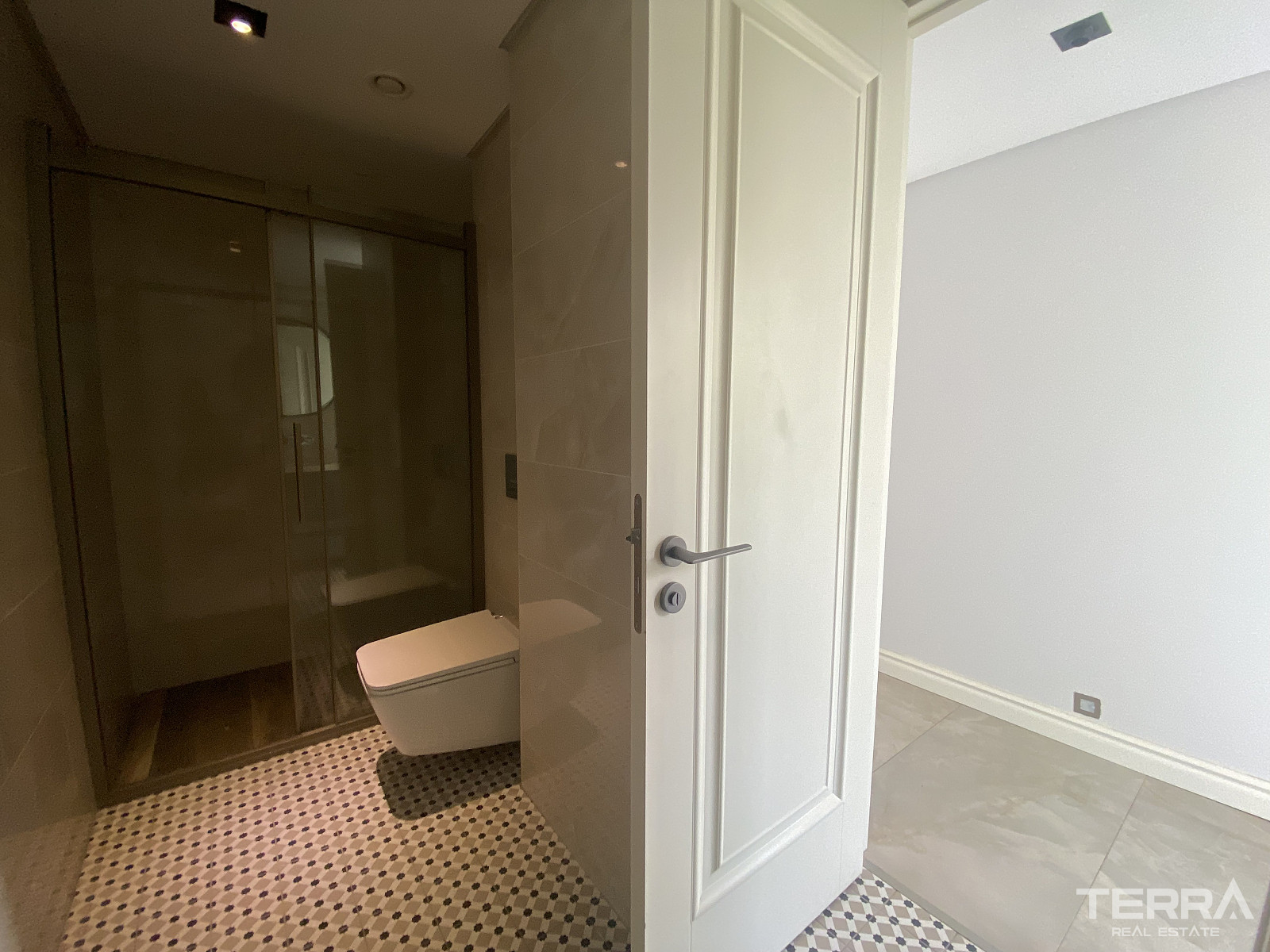 Seafront Apartments for Sale in Bodrum, Muğla, Turkey - 128769