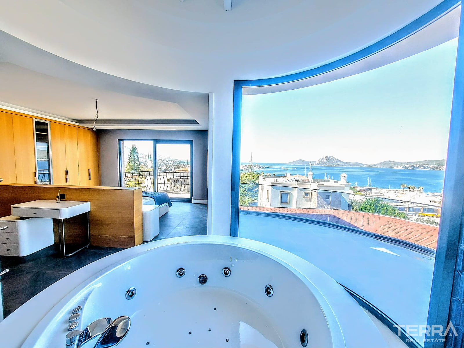 Sea View Villa for Sale in Bodrum, Muğla, Turkey - 128860