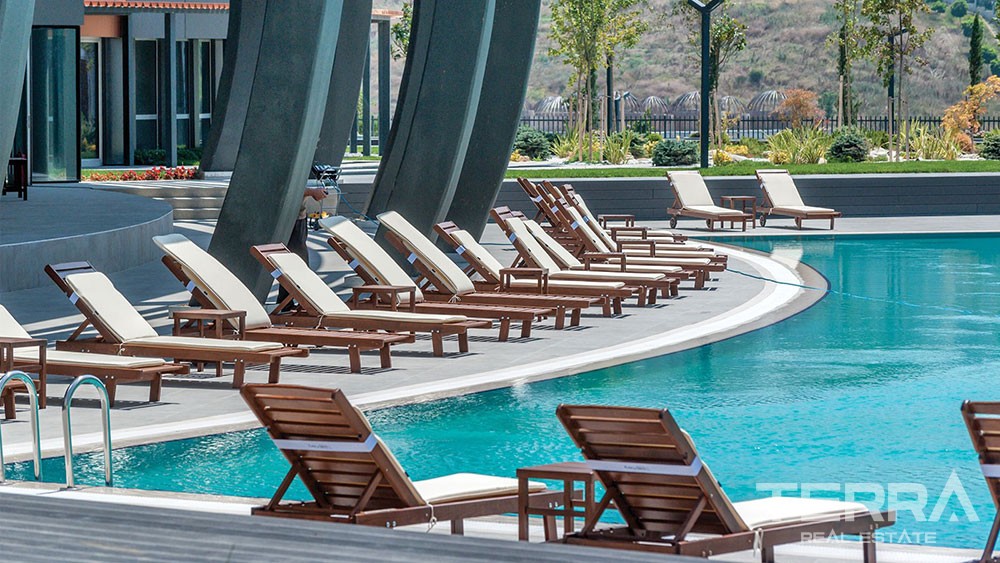 Luxury sea view apartments for sale in Kucukcekmece, Istanbul - 7683