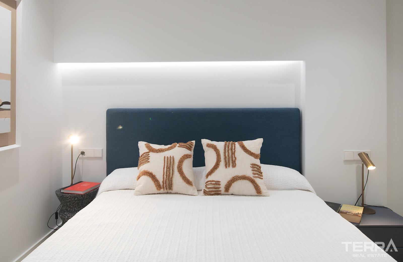 Townhouses for Sale in Pilar de la Horadada, Costa Blanca, Spain - 129550