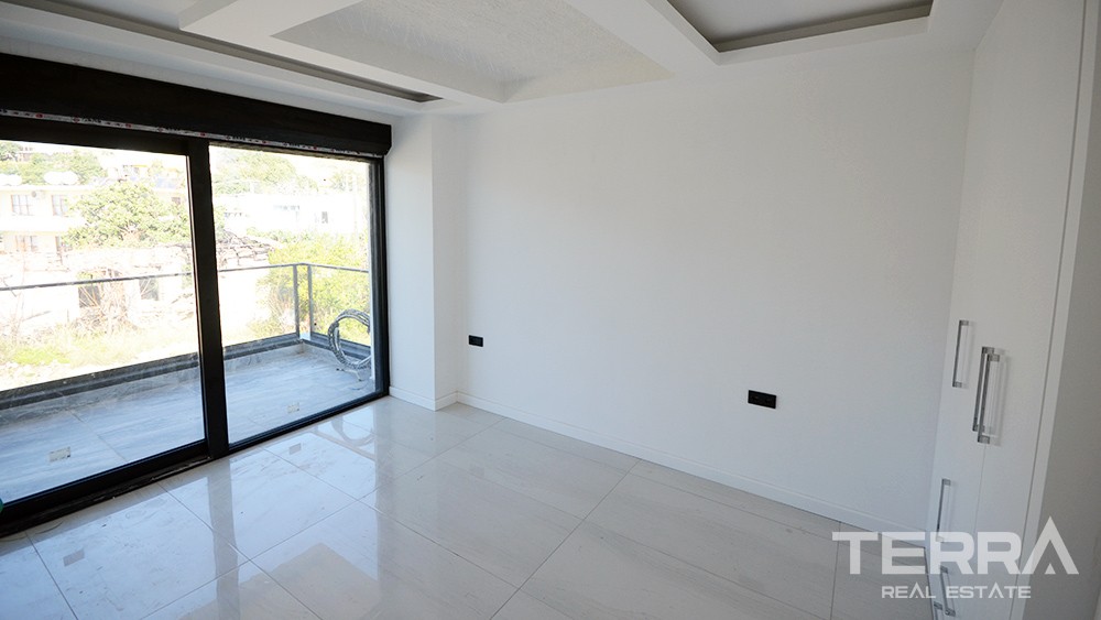 Luxury Sea-View Penthouses with Swimming Pool to Buy in Bektas Alanya - 7755