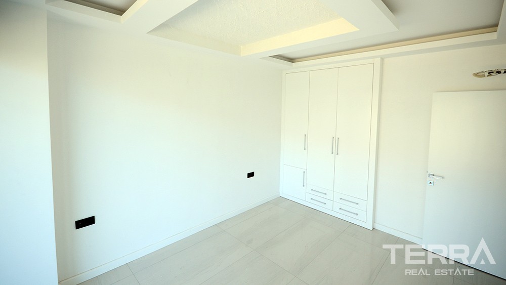 Luxury Sea-View Penthouses with Swimming Pool to Buy in Bektas Alanya - 7756
