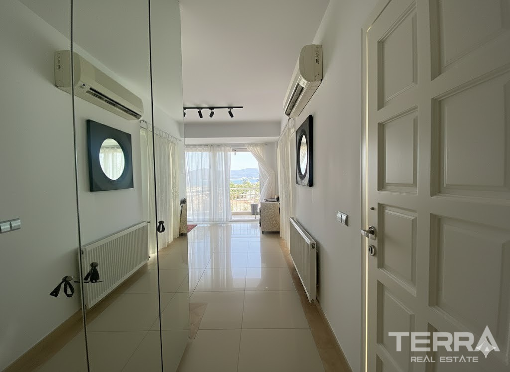 Muğla, Bodrum'da Deniz Manzaralı Satılık Mobilyalı Daire - 130456