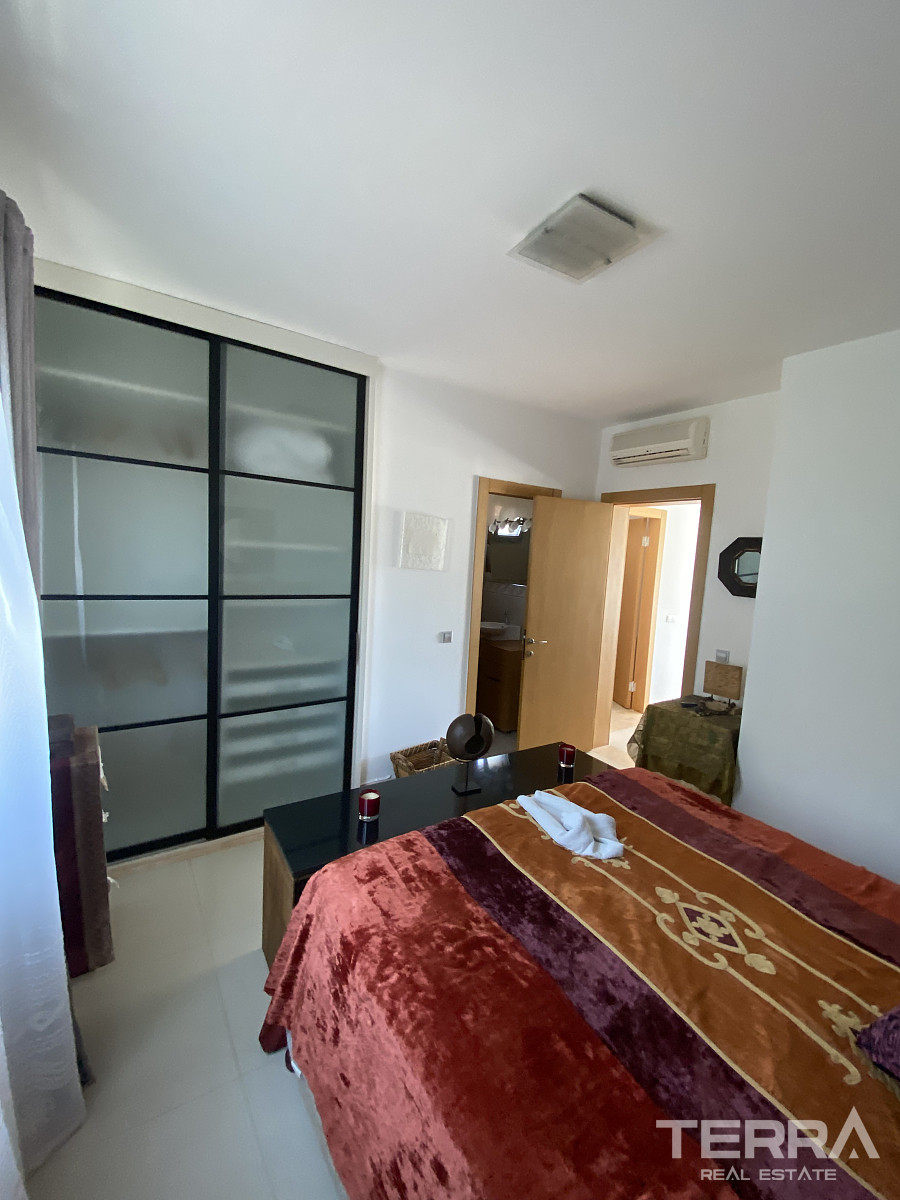 Muğla, Bodrum'da Deniz Manzaralı Satılık Mobilyalı Daire - 130462