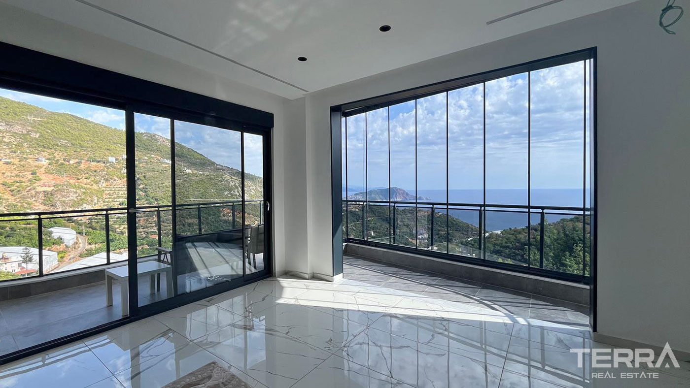 Sea View Villa for Sale in Alanya, Turkey - 130890