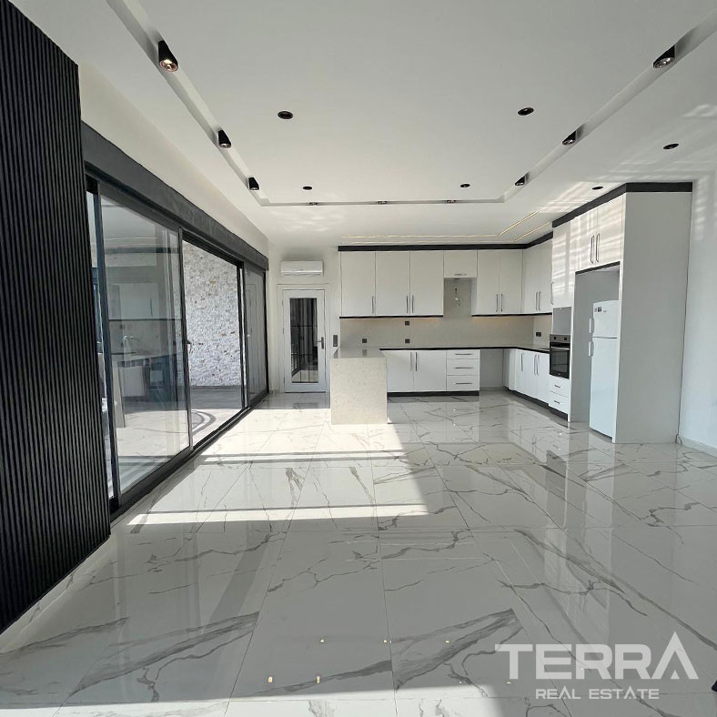 Sea View Villa for Sale in Alanya, Turkey - 130893