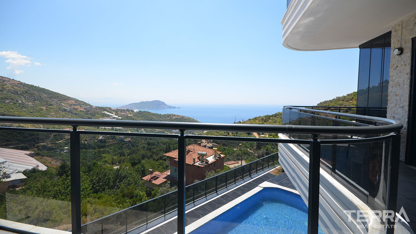 Sea View Villa for Sale in Alanya, Turkey - 130906