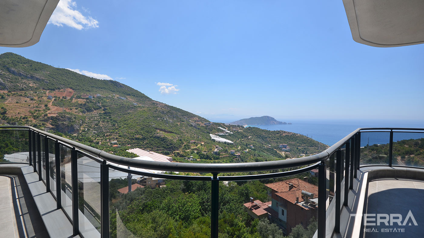 Sea View Villa for Sale in Alanya, Turkey - 130911