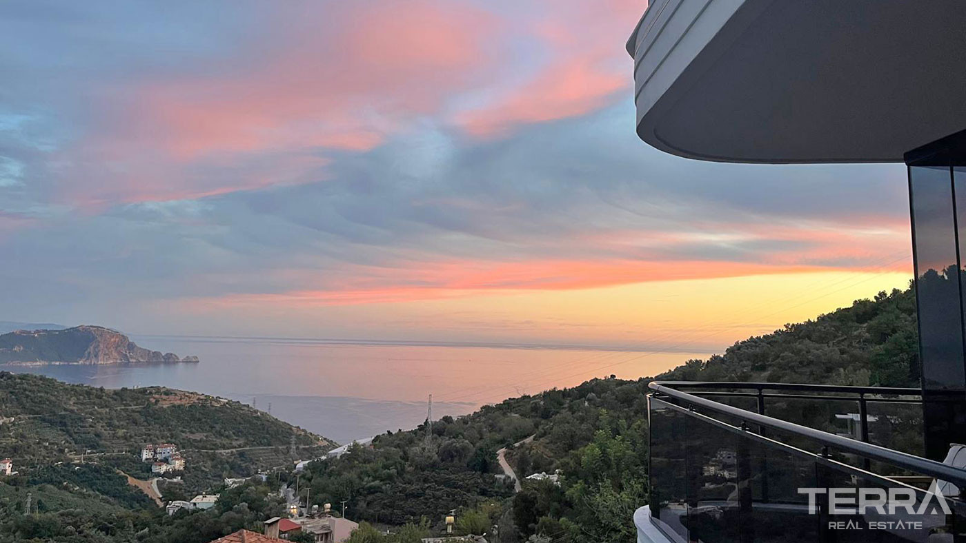 Sea View Villa for Sale in Alanya, Turkey - 130913