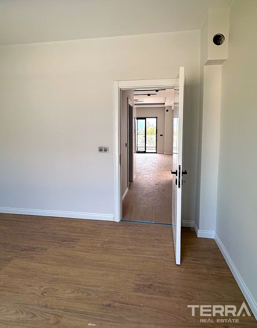 Sea View Apartments for Sale in Kuşadası, Aydın, Turkey - 131247