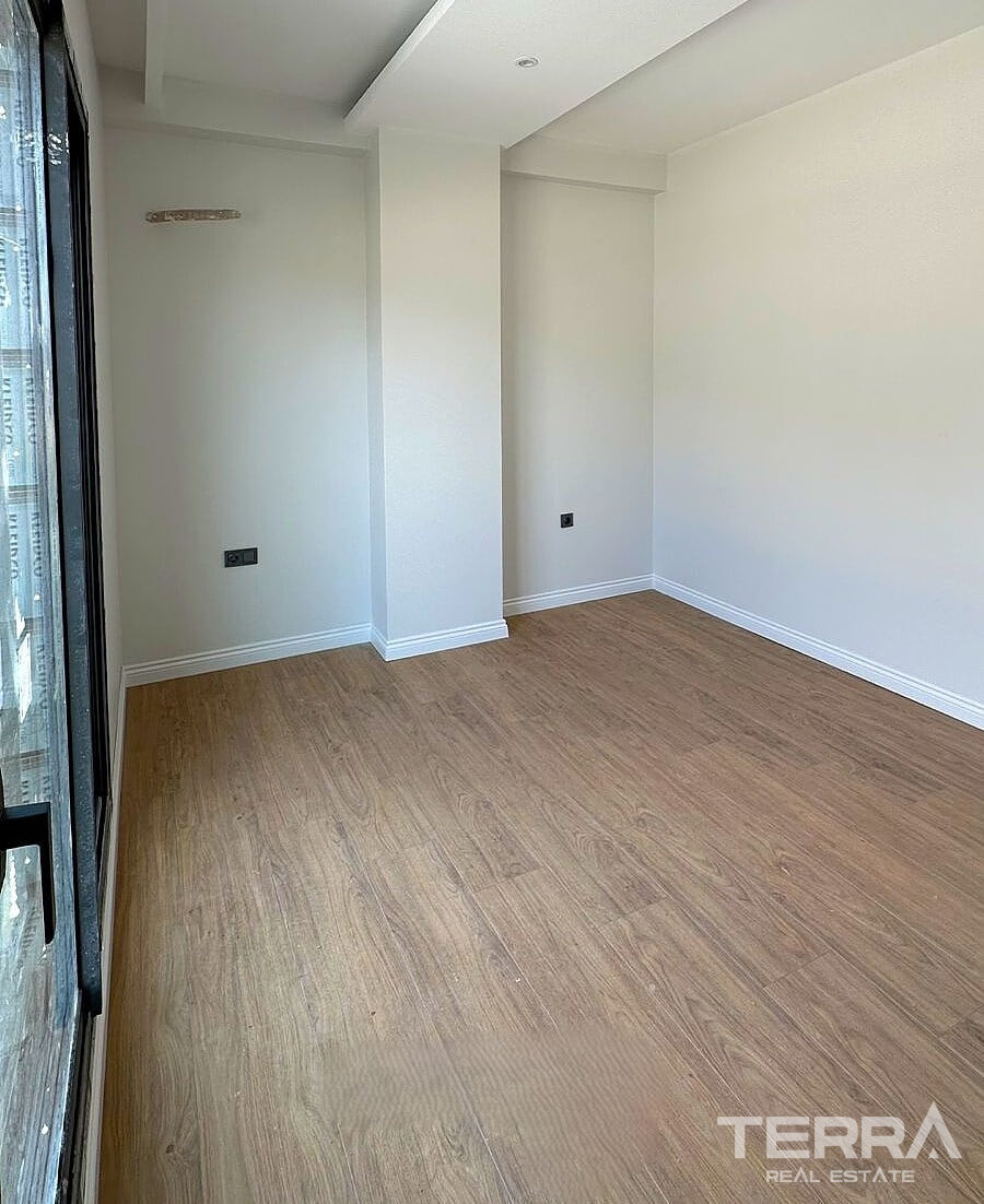 Sea View Apartments for Sale in Kuşadası, Aydın, Turkey - 131248