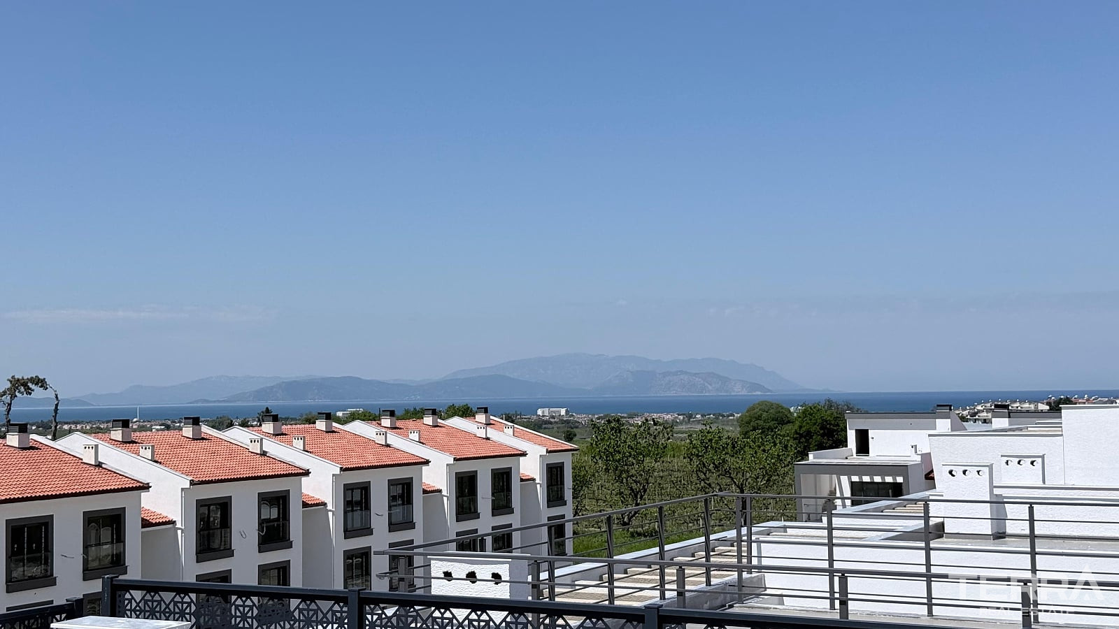 Sea View Apartments for Sale in Kuşadası, Aydın, Turkey - 131266
