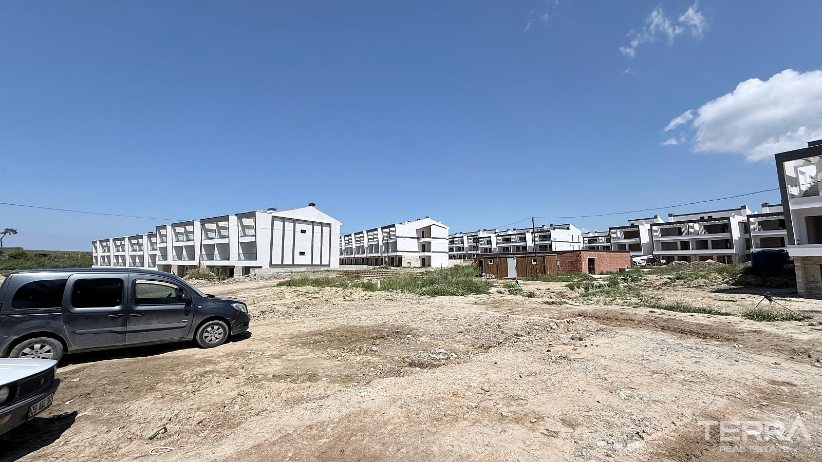 Sea View Apartments for Sale in Kuşadası, Aydın, Turkey - 131270