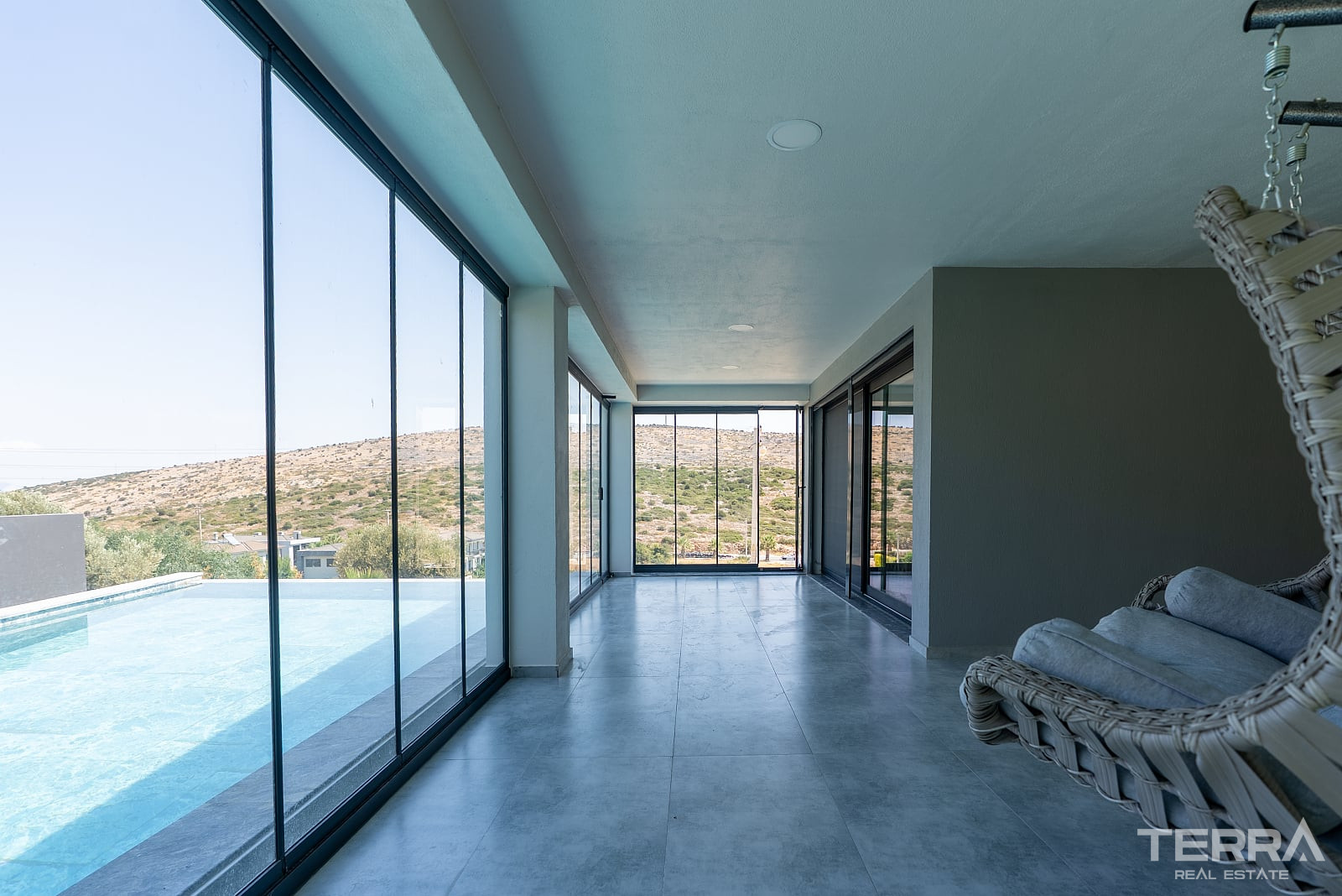Detached Villa for Sale in Çeşme, İzmir, Turkey - 131644