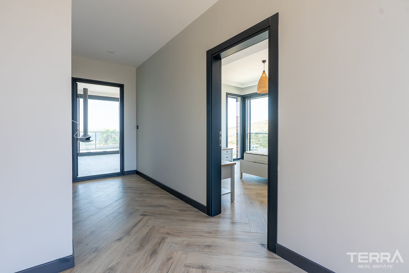 Detached Villa for Sale in Çeşme, İzmir, Turkey - 131649
