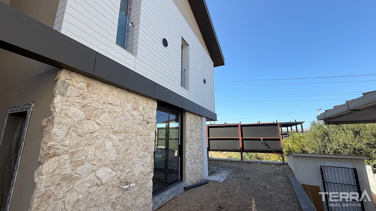 Semi-Detached Villas for Sale in Urla, İzmir, Turkey - 131730