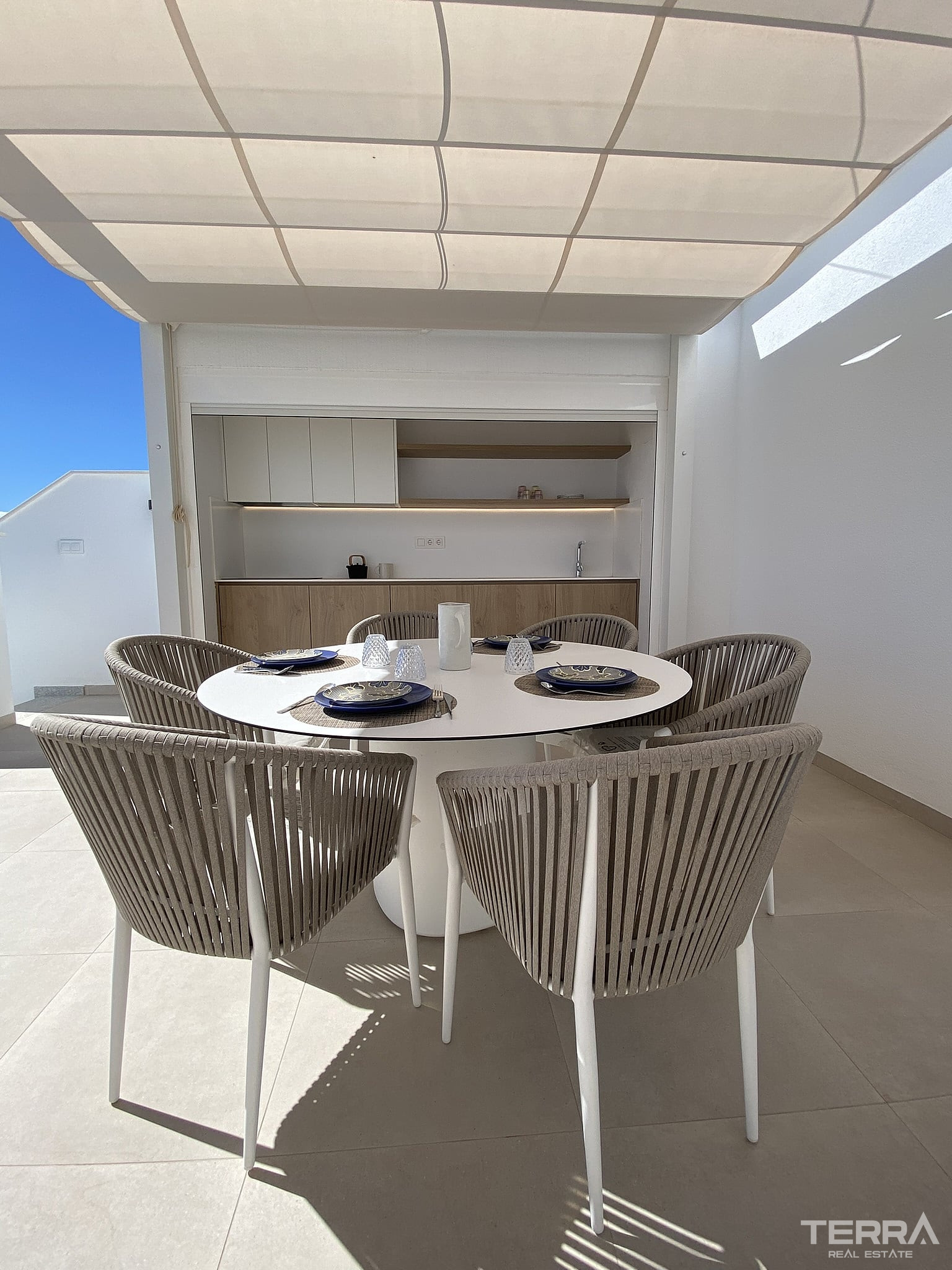 Apartments for Sale in Pilar de la Horadada, Costa Blanca, Spain - 132082