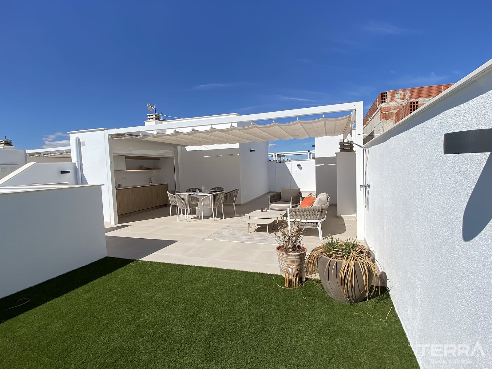 Apartments for Sale in Pilar de la Horadada, Costa Blanca, Spain - 132083