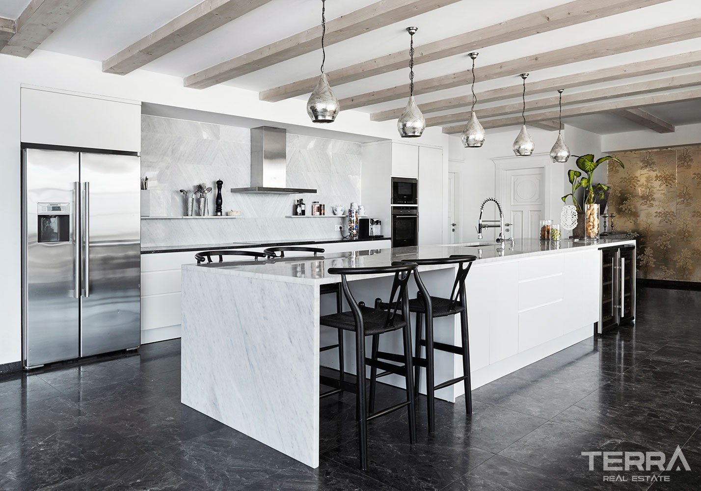 Luxury design villa for sale in Alanya - 7969