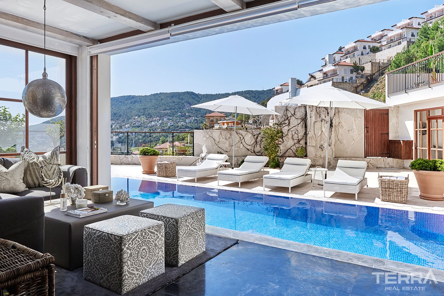 Luxury design villa for sale in Alanya - 7972