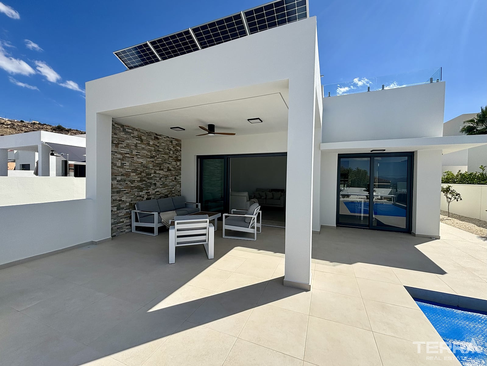 Detached Villas for Sale in Benijófar, Costa Blanca, Spain - 132565