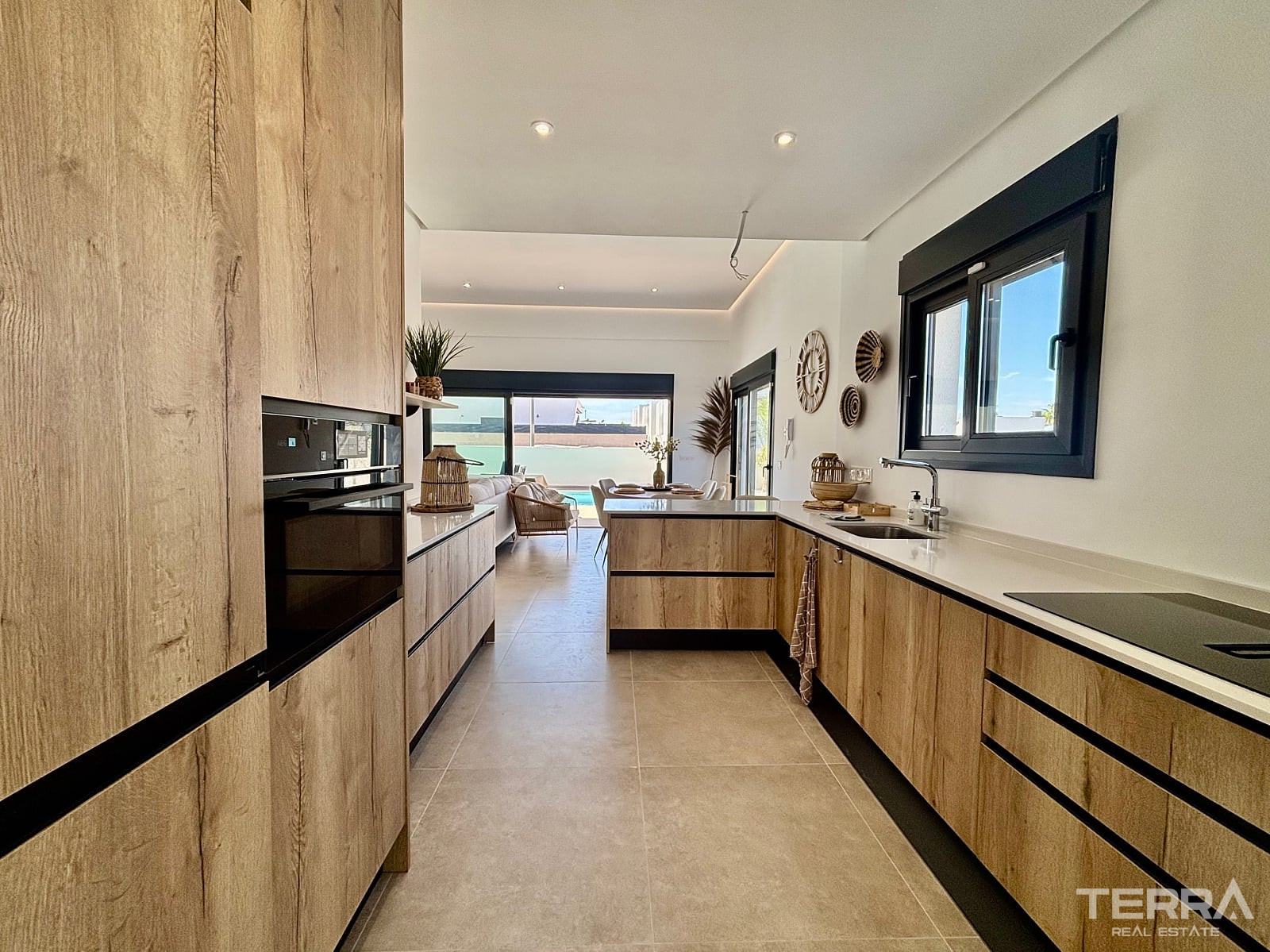 Detached Villas for Sale in Benijófar, Costa Blanca, Spain - 132574