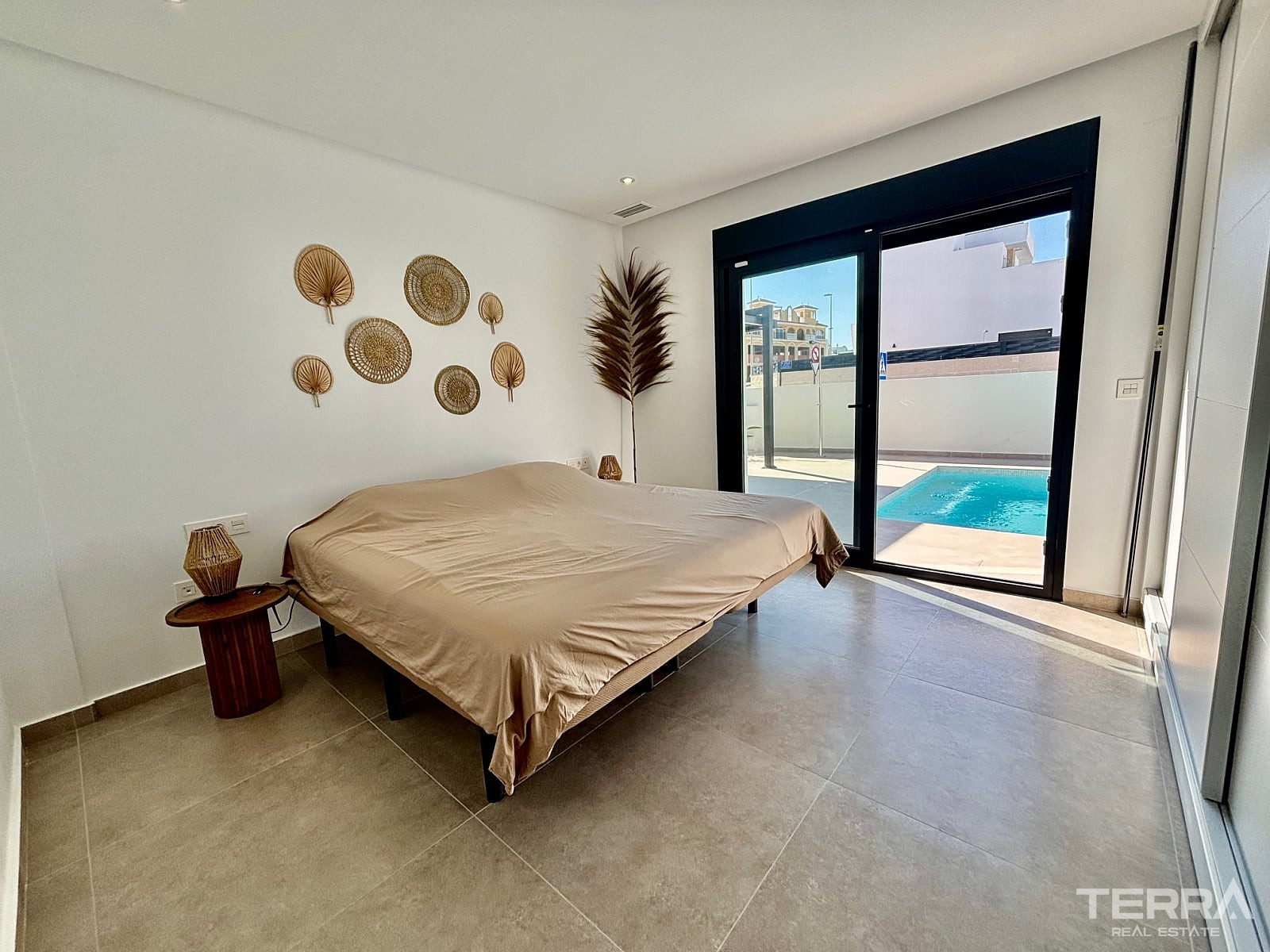Detached Villas for Sale in Benijófar, Costa Blanca, Spain - 132576