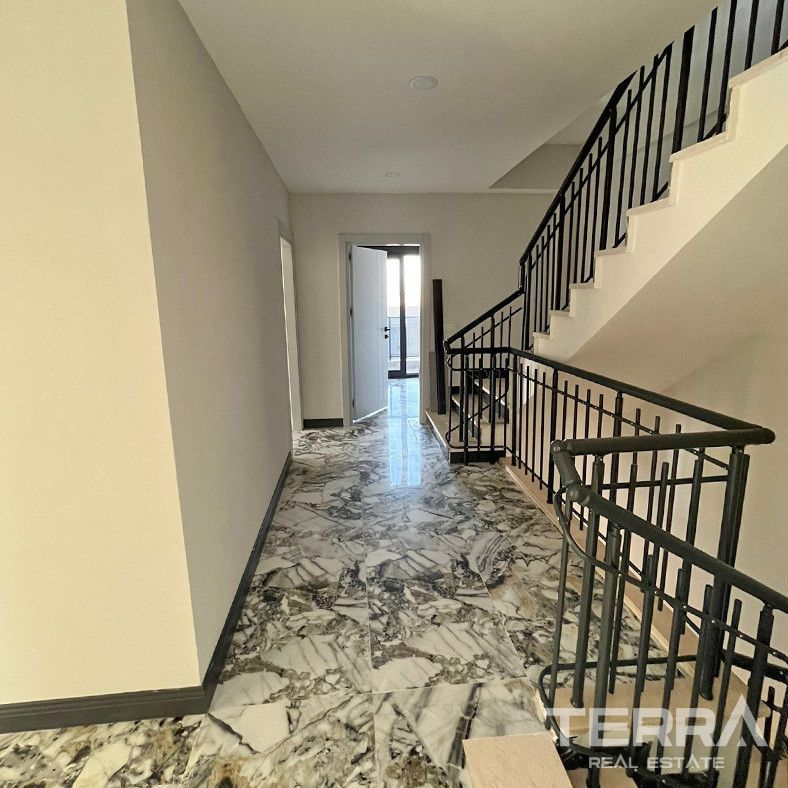 Semi-Detached Villa for Sale in Side, Manavgat, Turkey - 133173