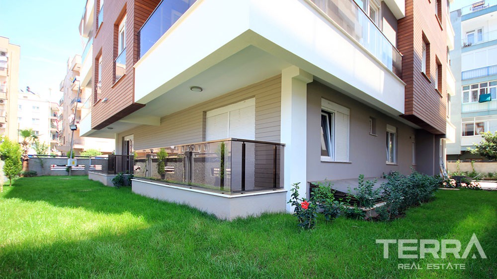 Spacious apartments for sale in Antalya city center - 8087