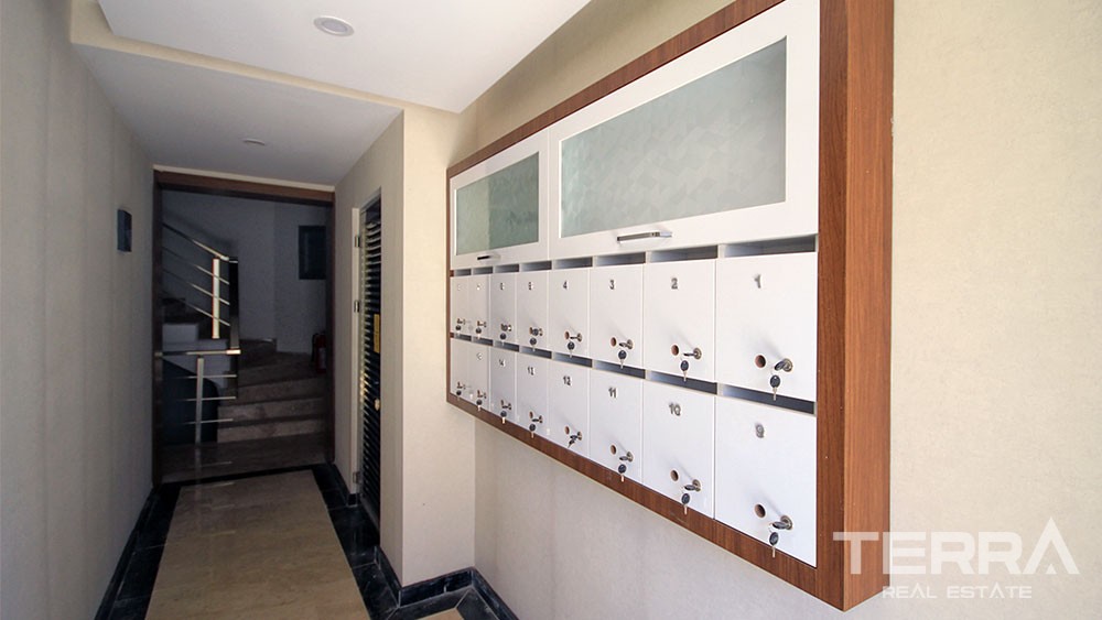 Spacious apartments for sale in Antalya city center - 8095