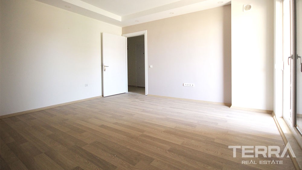 Spacious apartments for sale in Antalya city center - 8102