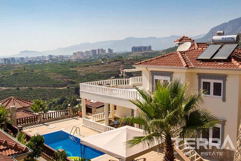 Sea view villas for sale in Alanya, Kargicak - 8809