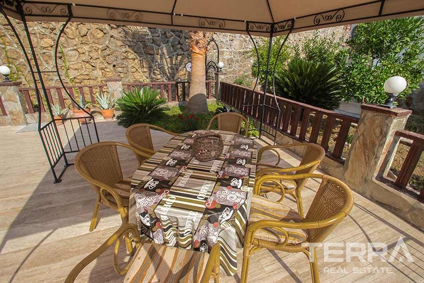 Sea view villas for sale in Alanya, Kargicak - 8819