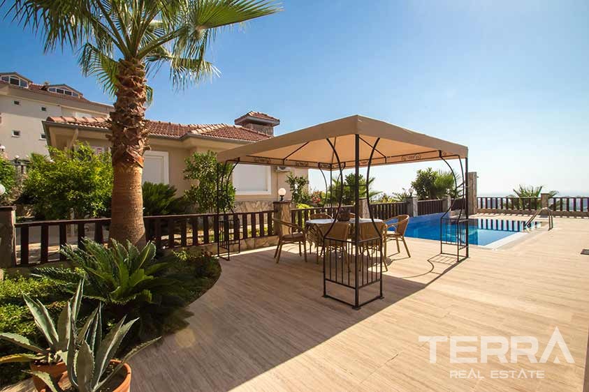 Sea view villas for sale in Alanya, Kargicak - 8820