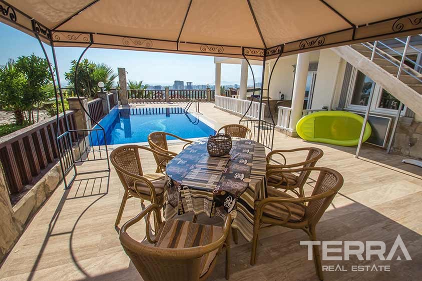 Sea view villas for sale in Alanya, Kargicak - 8824