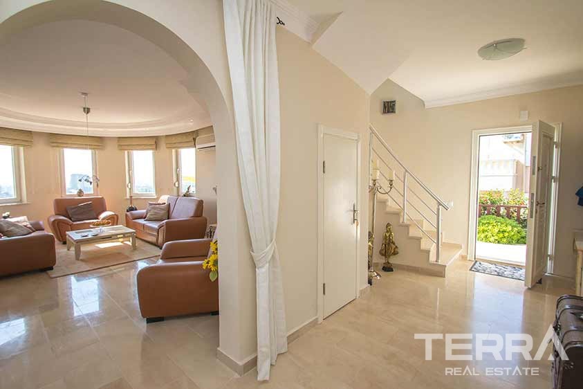 Sea view villas for sale in Alanya, Kargicak - 8839