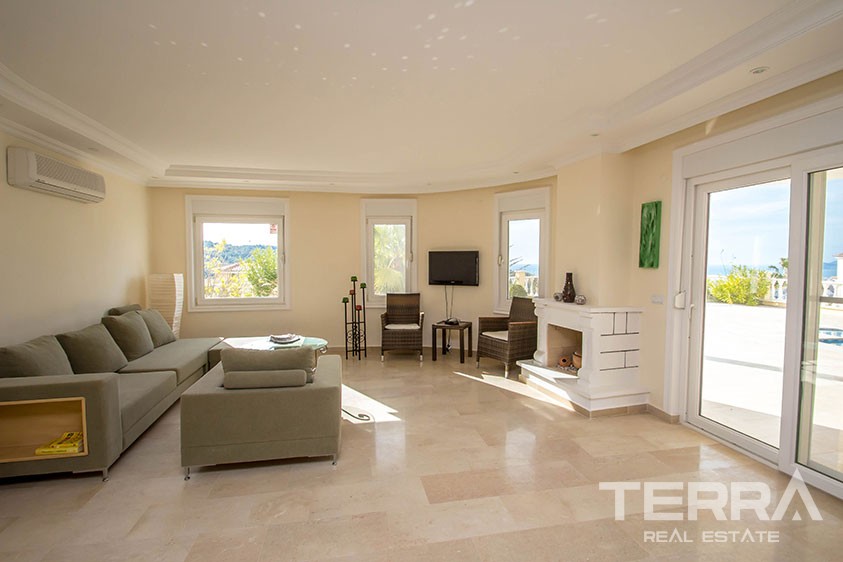 Villas for sale in Alanya with spectacular sea view - 8864
