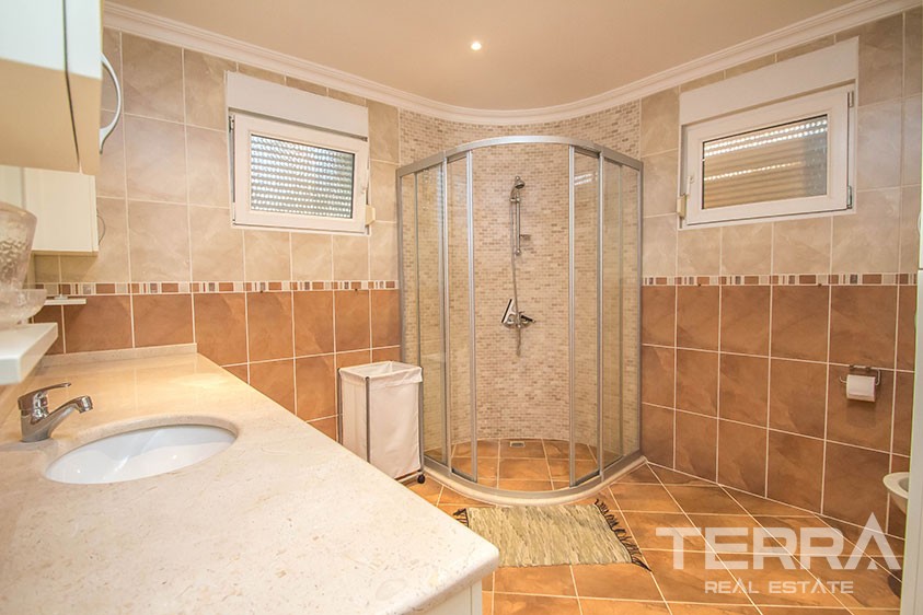 Villas for sale in Alanya with spectacular sea view - 8875