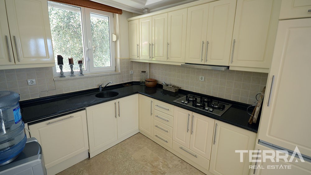 Sea view villa with private swimming pool in Alanya, Kargicak - 8942