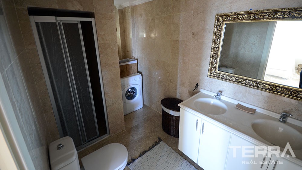 Sea view villa with private swimming pool in Alanya, Kargicak - 8950