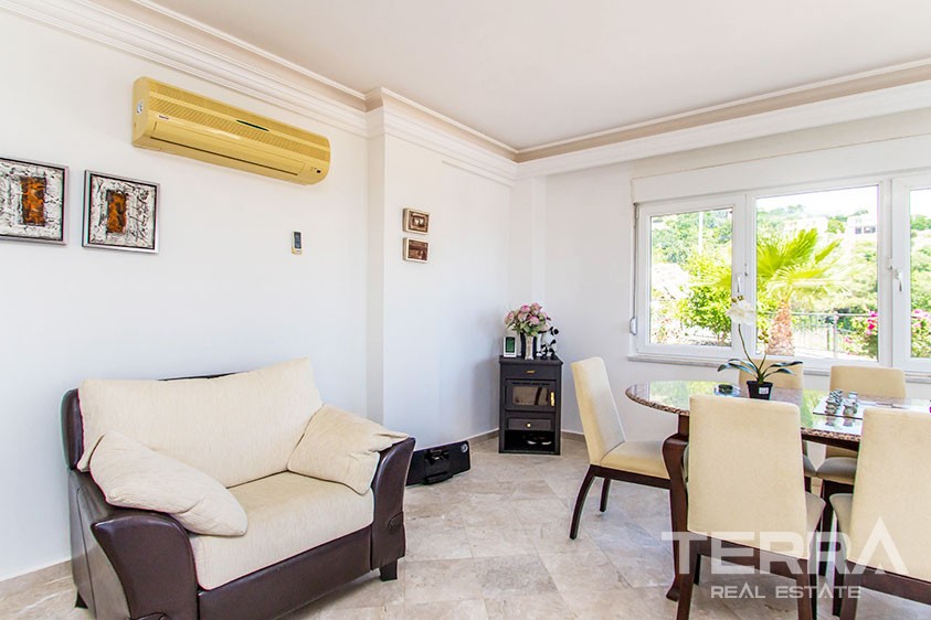 Villa with private swimming pool for sale in Alanya, Oba - 9057