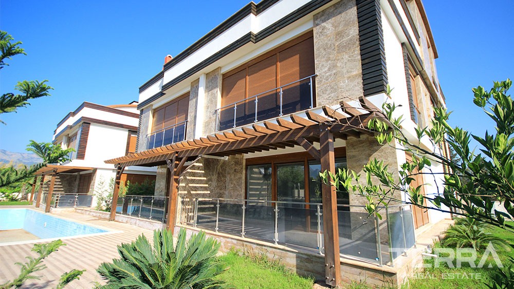 Luxury triplex villas for sale in Konyaalti, Antalya - 9179